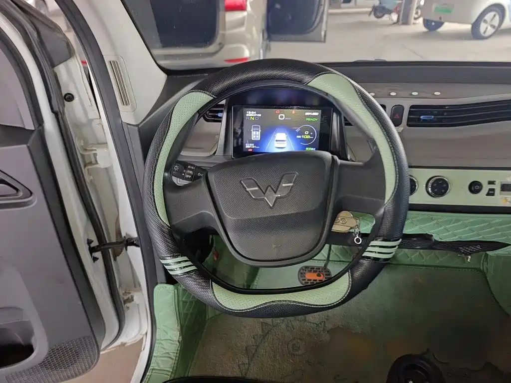Wuling MINIEV 2023