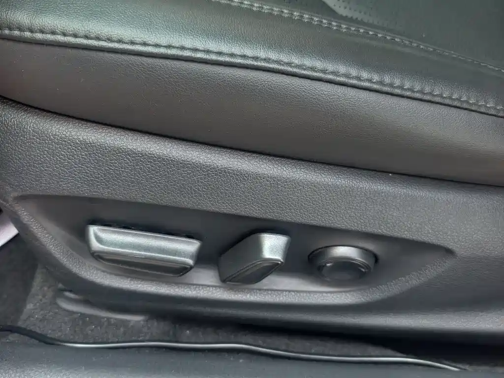 Toyota Avalon 2021 — фото 14
