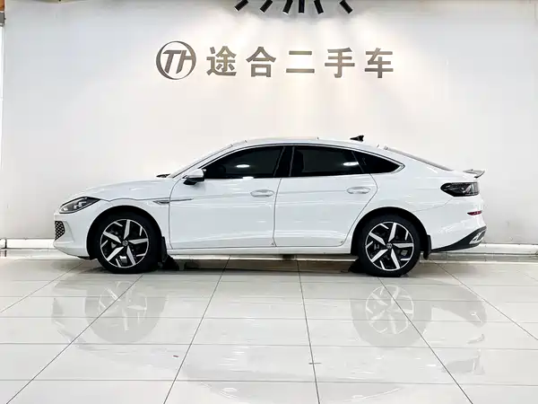 Volkswagen Lamando 2025