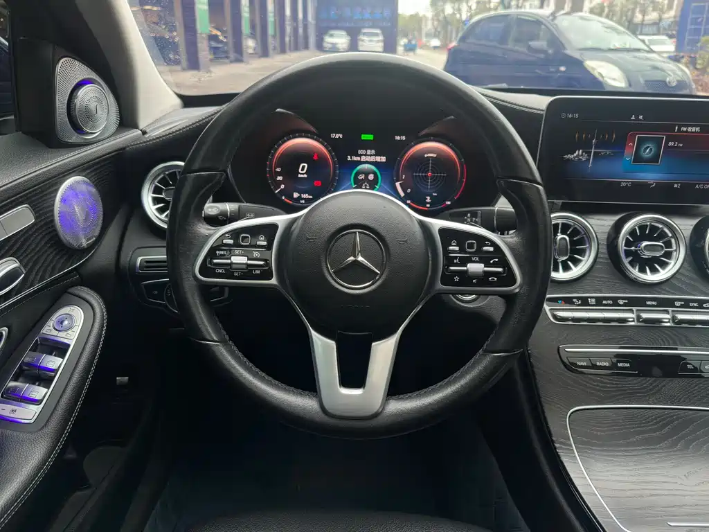 Mercedes-Benz C-Class 2019 — фото 13