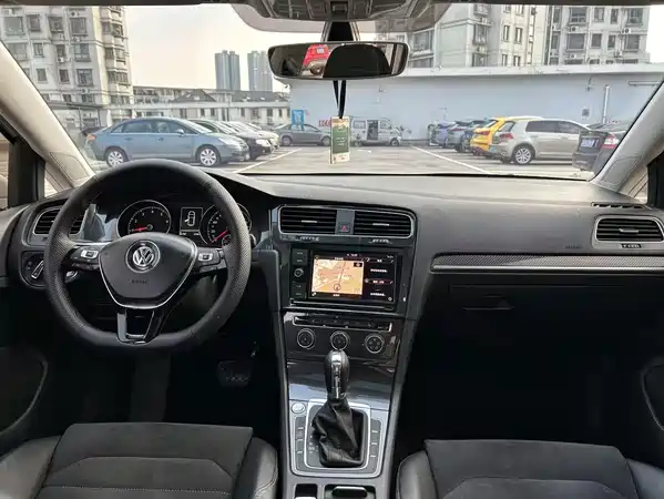 Volkswagen Golf 2019