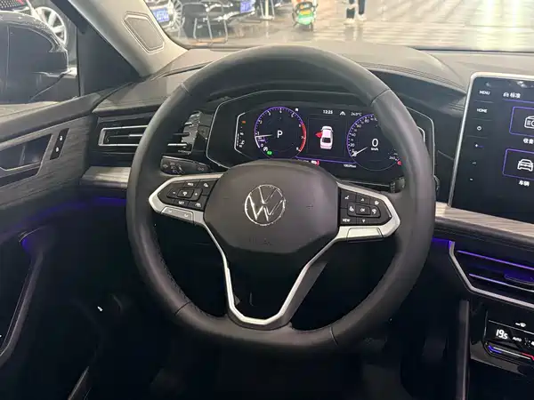 Volkswagen Sagitar 2023