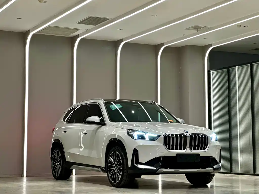 BMW X1 2025