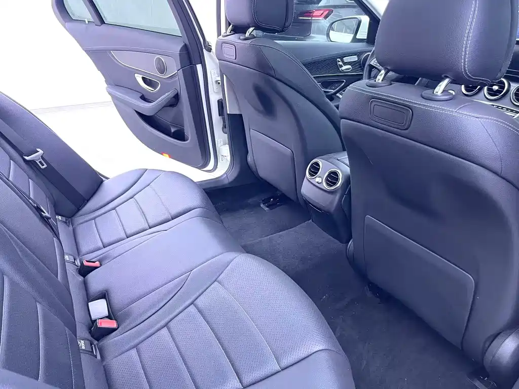 Mercedes-Benz C-Class 2016