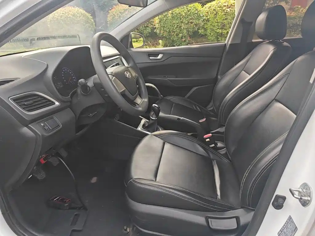 Hyundai Verna 2019 — фото 15