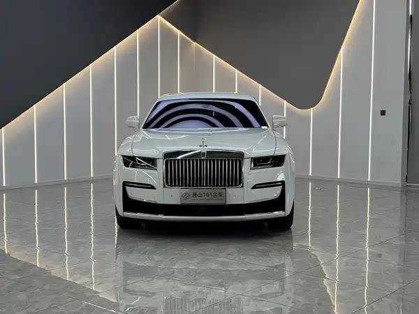 Rolls-Royce Ghost 2024