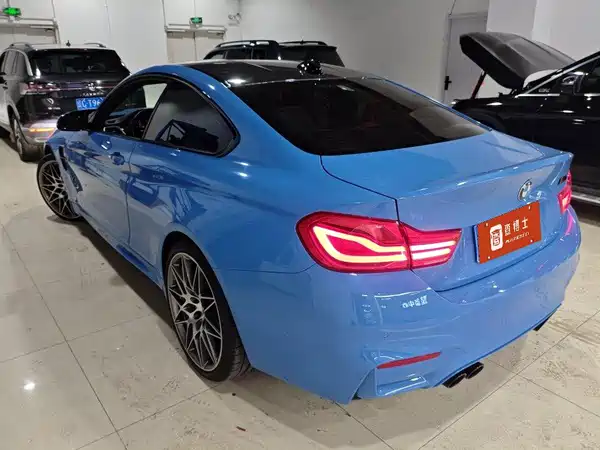 BMW M4 2019