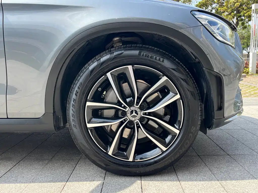 Mercedes-Benz GLC 2021 — фото 19