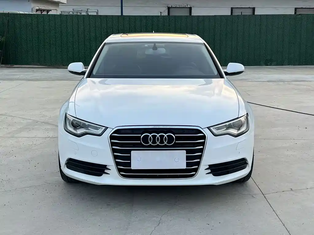 Audi A6L 2014 — фото 2