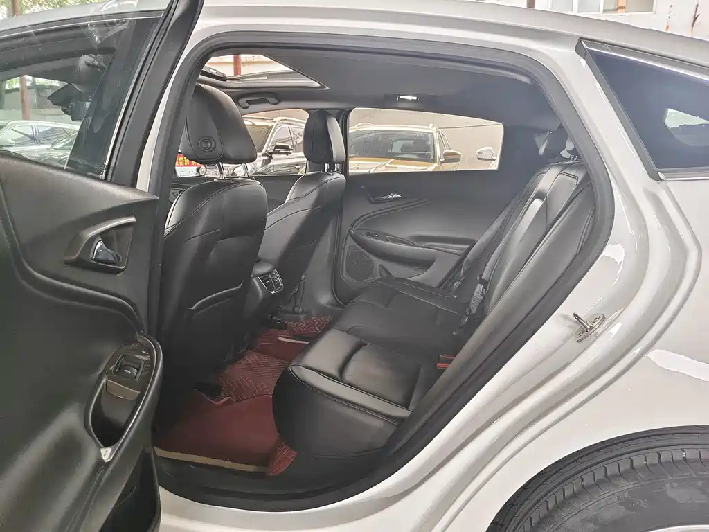Chevrolet Malibu XL 2018 — фото 6