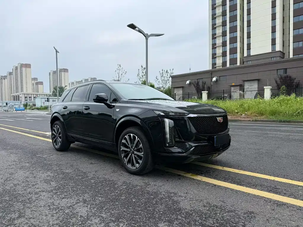 Cadillac XT5 2025