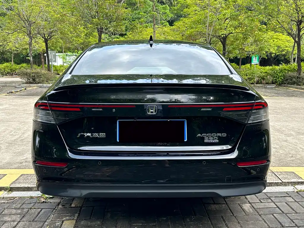 Honda Accord 2024 — фото 11