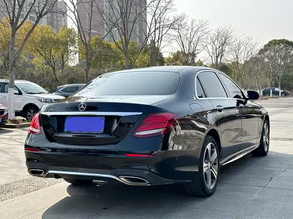 Mercedes-Benz E-Class 2017