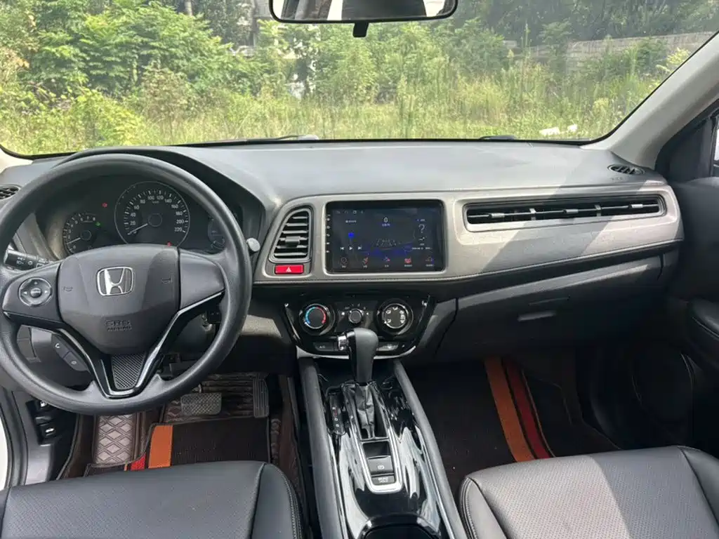 Honda Vezel 2017 — фото 8