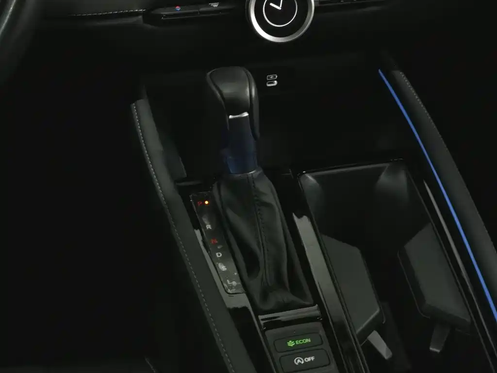 Honda Accord 2023 — фото 13