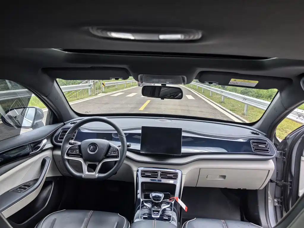 BYD Qin PLUS 2022 — фото 14