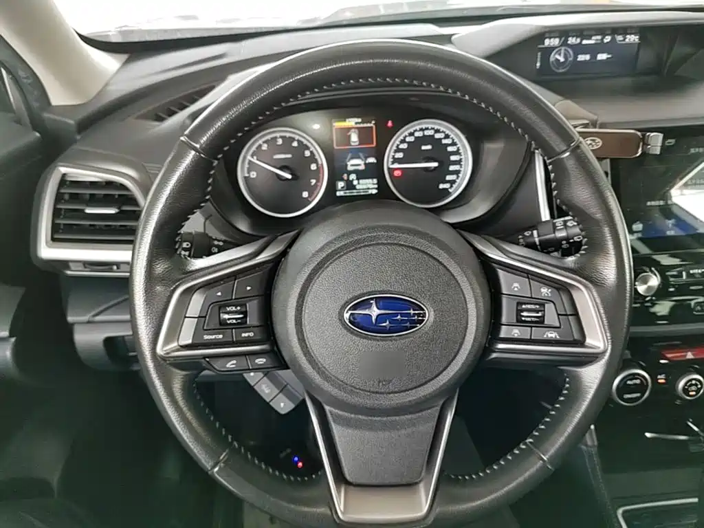 Subaru Forester 2020 — фото 11
