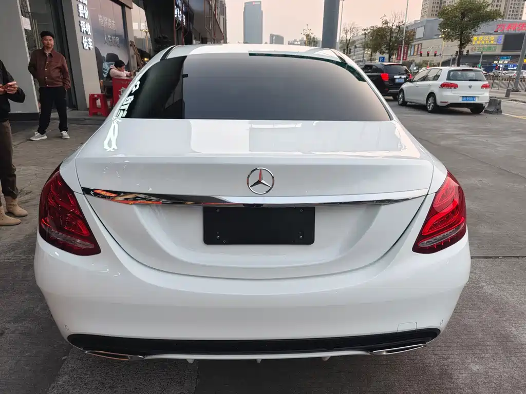 Mercedes-Benz C-Class 2016 — фото 13