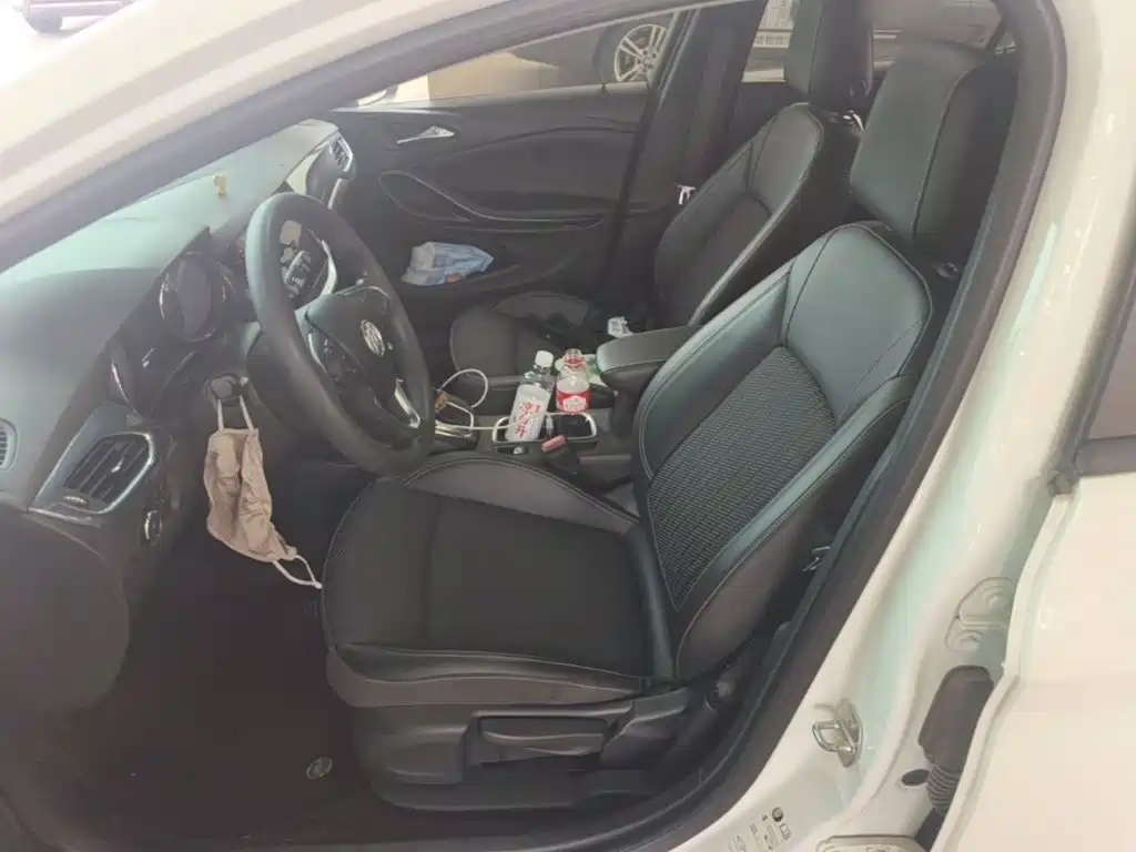 Buick Verano 2018 — фото 15