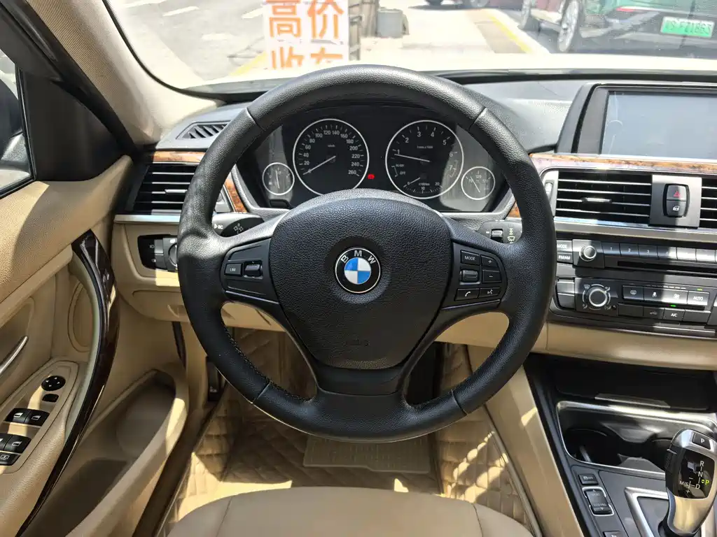 BMW 3 Series 2013 — фото 10