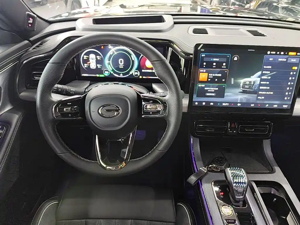 GAC Motor Trumpchi GS8 2024 — фото 11