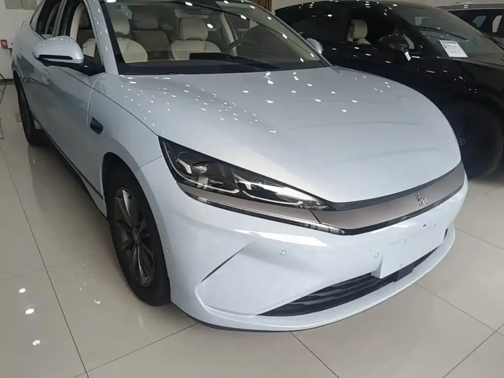 BYD Qin L 2025 — фото 4