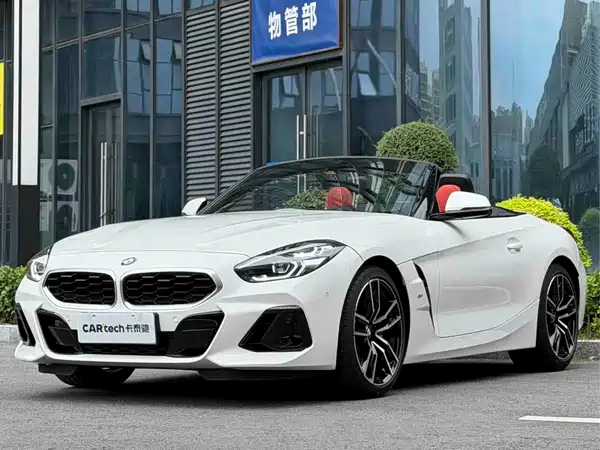 BMW Z4 2025