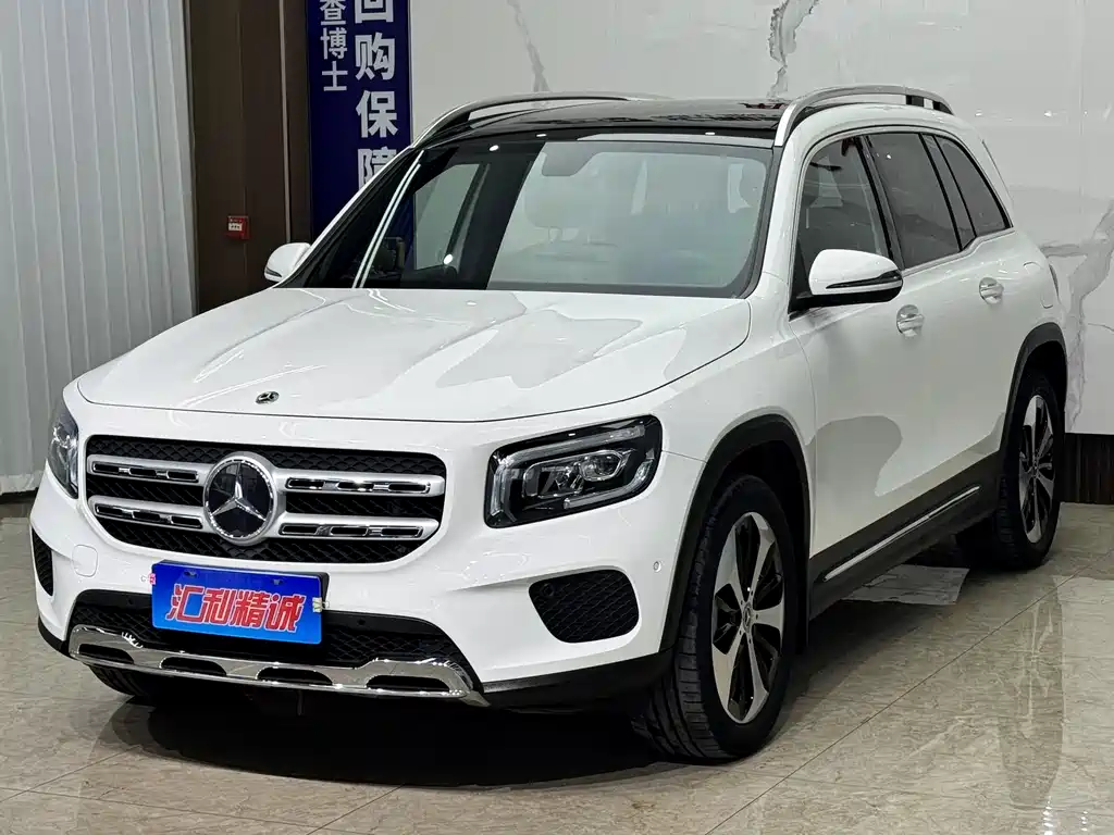 Mercedes-Benz GLB 2022 — фото 1