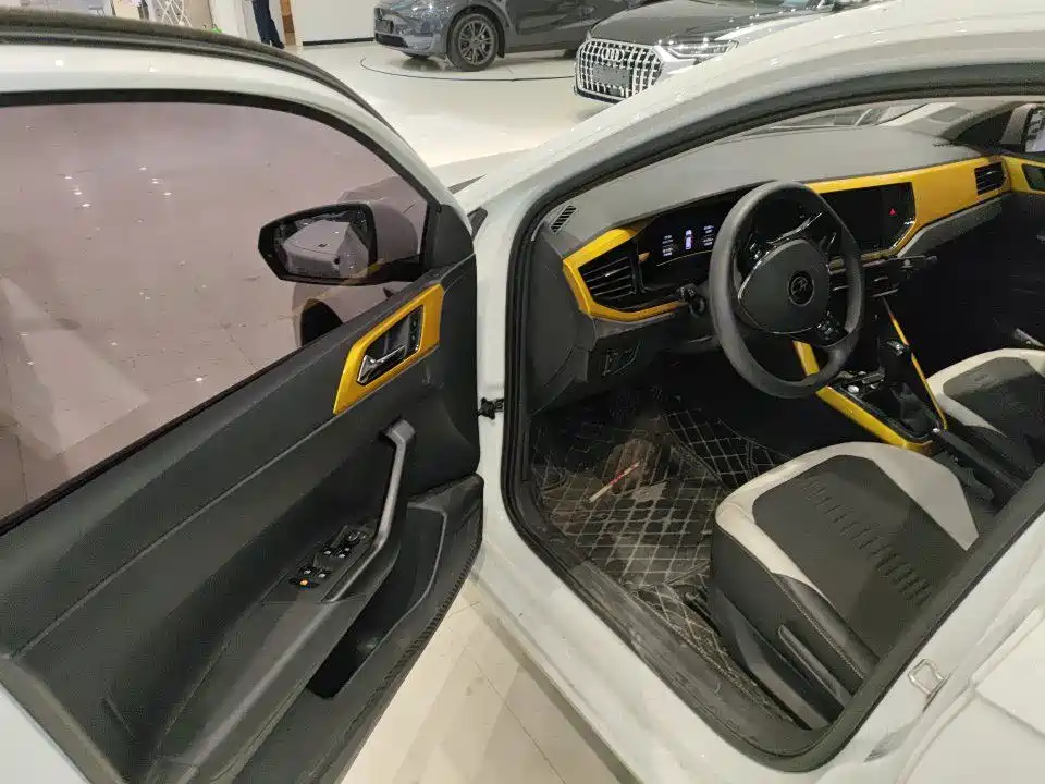 Volkswagen Polo 2023