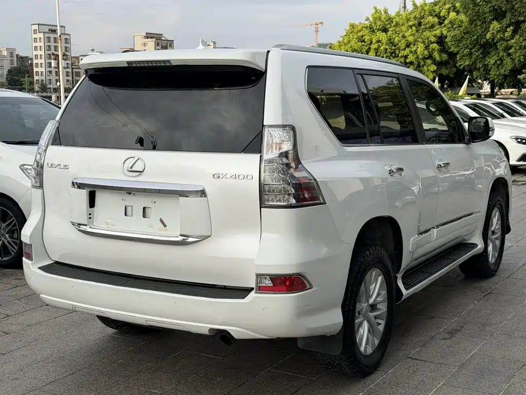 Lexus GX 2014 — фото 6