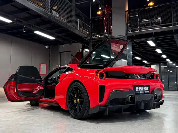Ferrari 488 2017