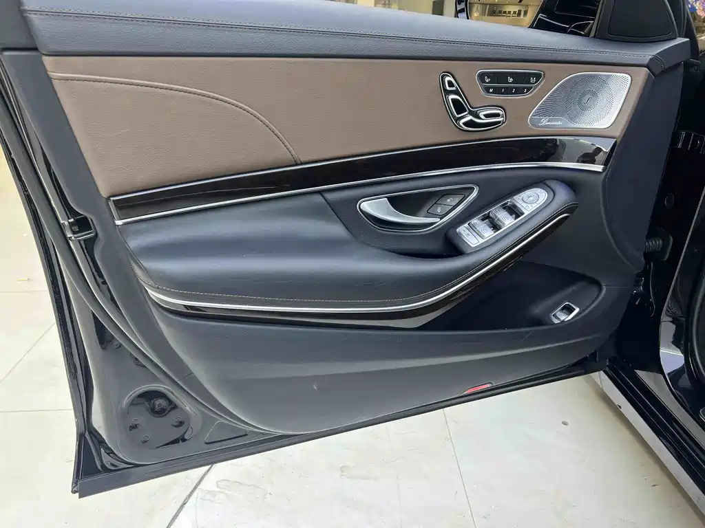 Mercedes-Benz S-Class 2017 — фото 11
