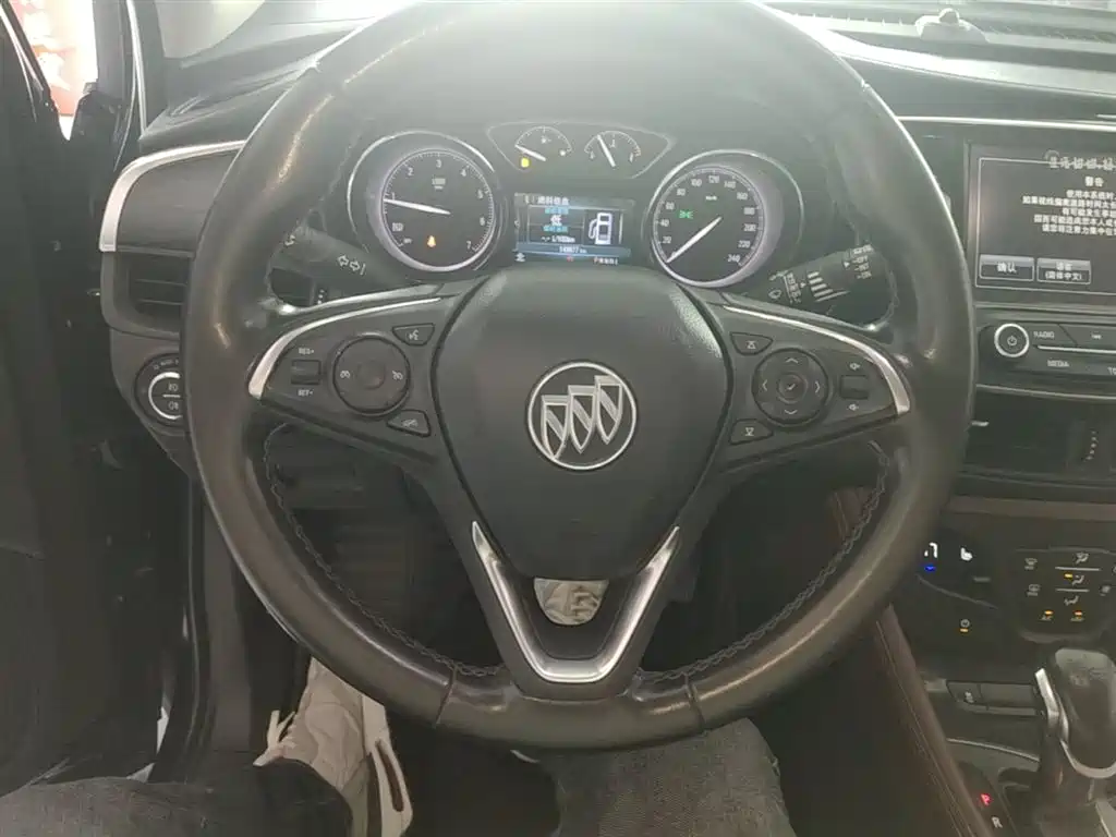 Buick Envision Plus 2019 — фото 11