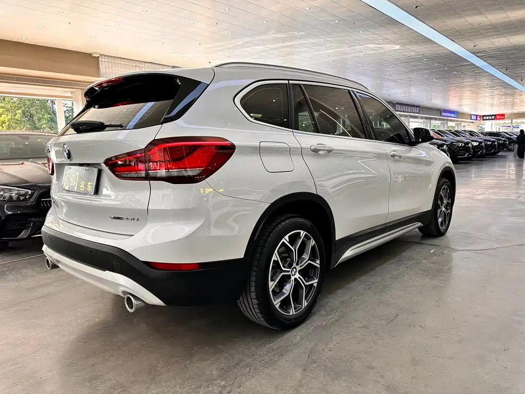 BMW X1 2023 — фото 15