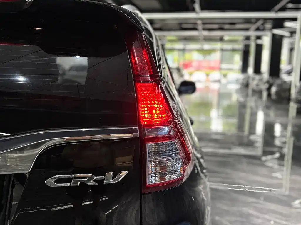 Honda CR-V 2017 — фото 32