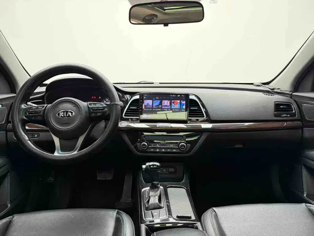 Kia K4 2015 — фото 11