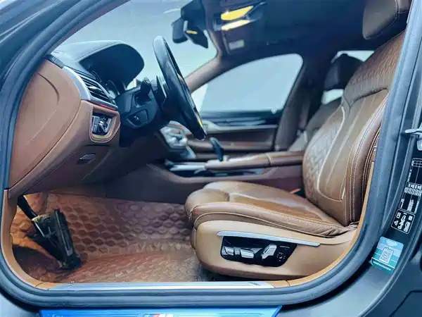 BMW 7 Series 2018