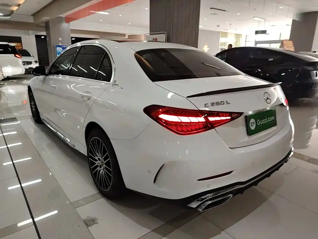 Mercedes-Benz C-Class 2023