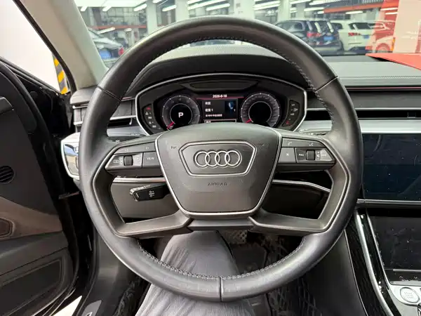 Audi A8 2020