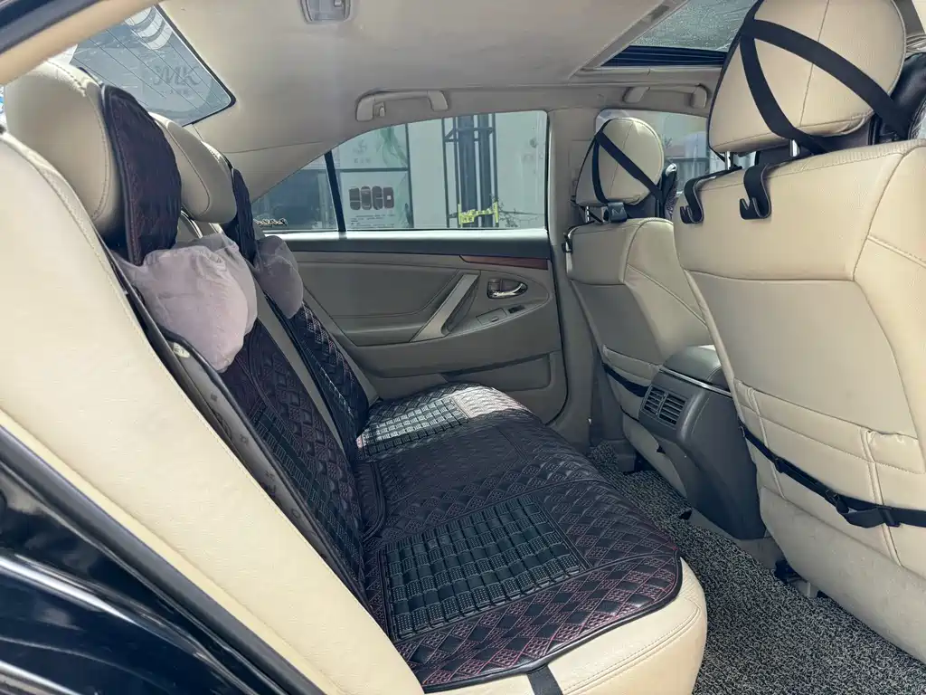 Toyota Camry 2011