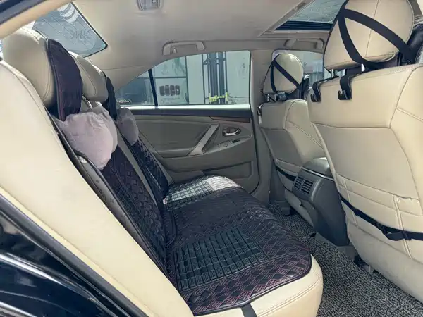 Toyota Camry 2011