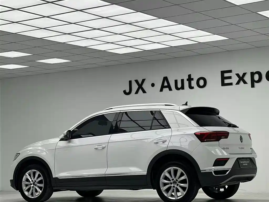 Volkswagen T-Roc 2022 — фото 22