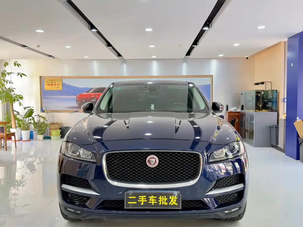 Jaguar F-PACE 2018 — фото 2