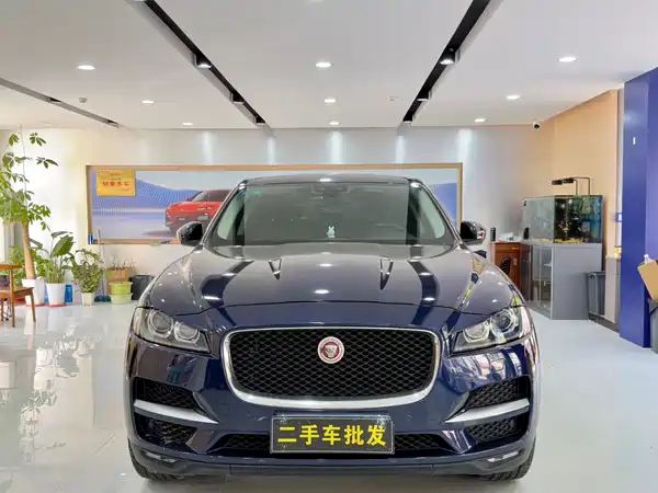Jaguar F-PACE 2018