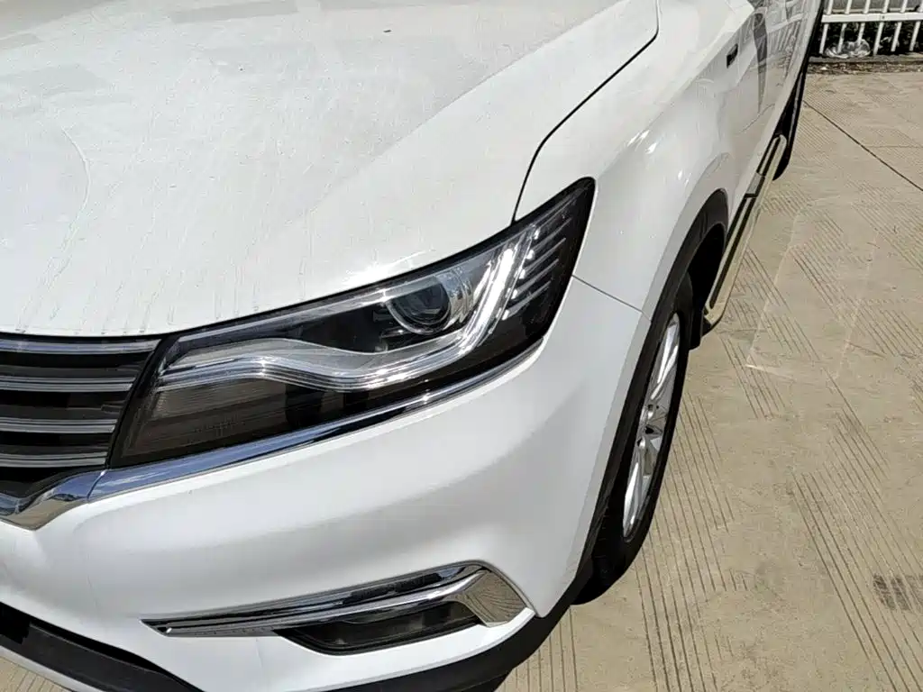Roewe RX5 2018 — фото 18