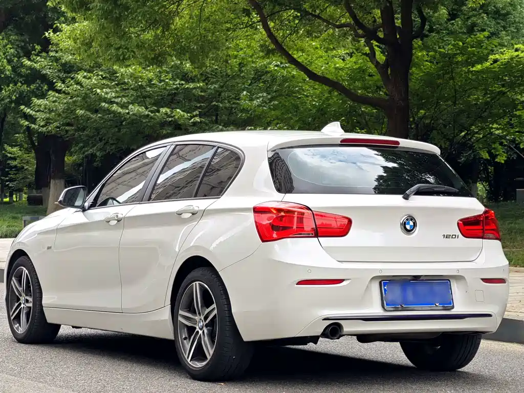 BMW 1 Series 2016