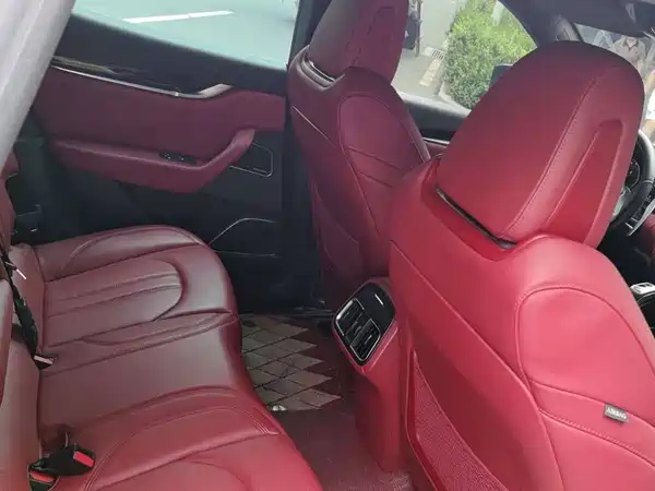 Maserati Levante 2023