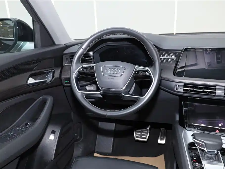 Audi Q6 2024 — фото 15