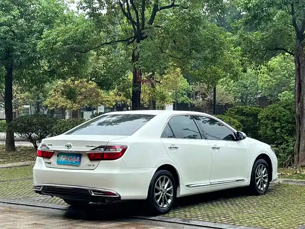 Toyota Camry 2016
