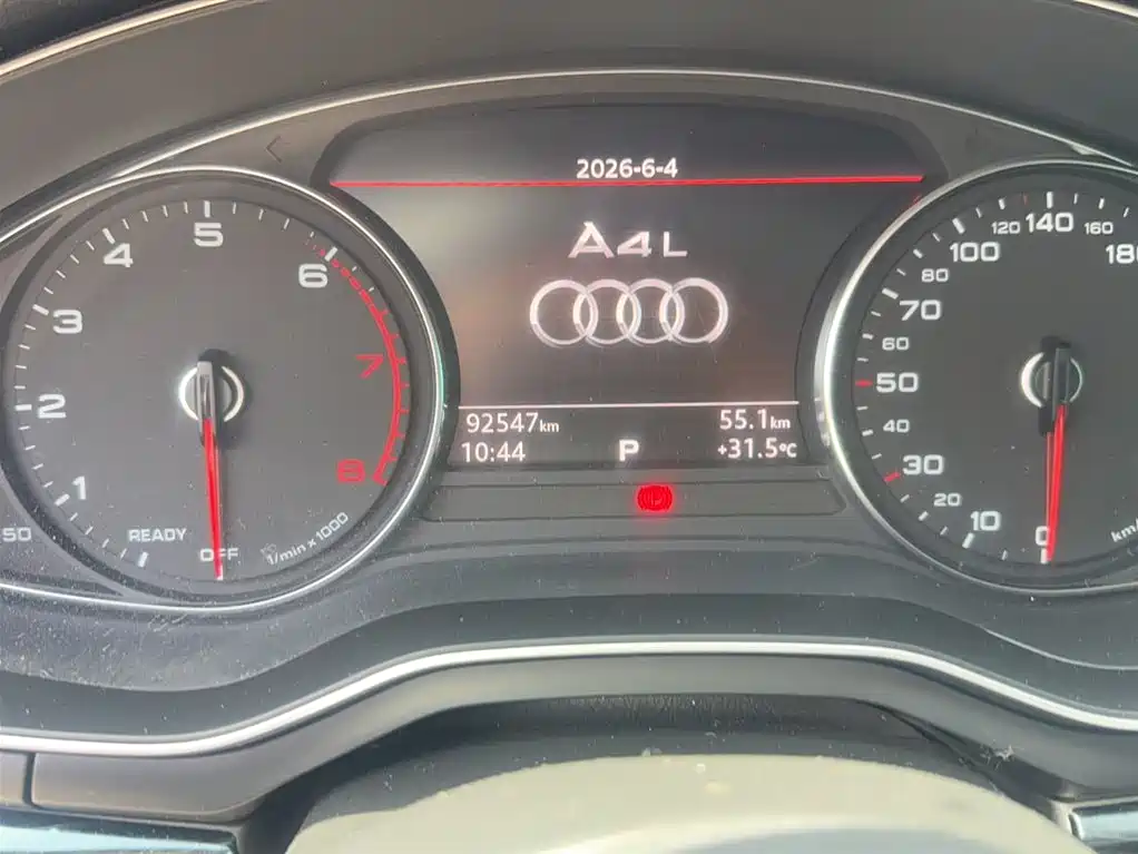 Audi A4L 2020 — фото 11